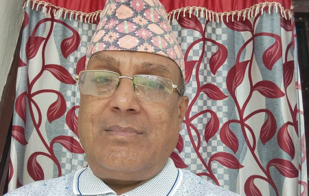 पूर्वाञ्चल विश्वविद्यालय सेवा आयोगका अध्यक्ष महेश दाहाल। फाइल तस्बिर